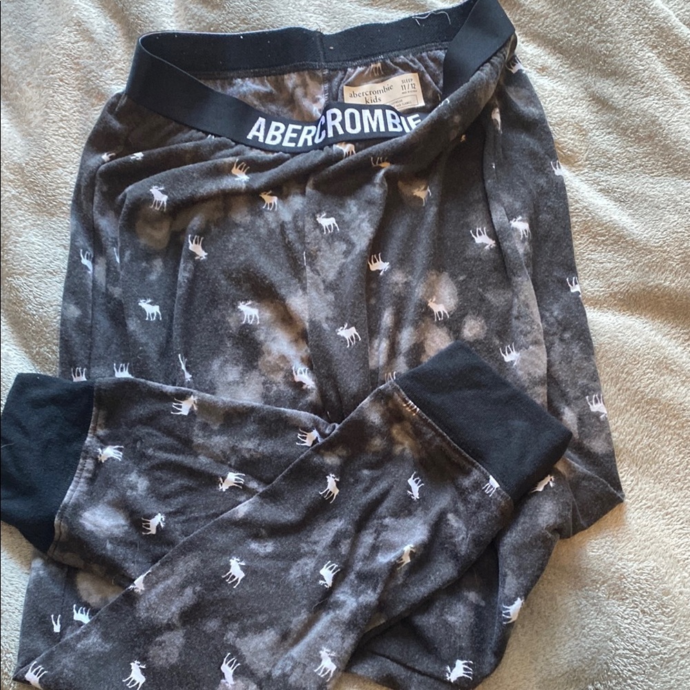 Abercrombie Gray Pajama Pants with Moose Print